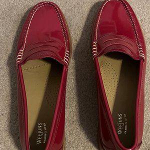 Weejens Woman shoes size 8 1/2